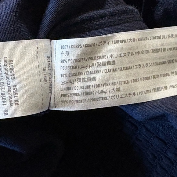 Abercrombie and Fitch Blue Velvet Puff Sleeve Top Sz. Small BNWT - Picture 9 of 9